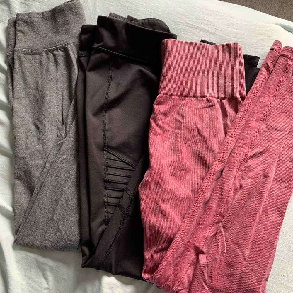 Leggings Bundle!! All size small, (Aerie, Old Navy Active, and Unknown brand)